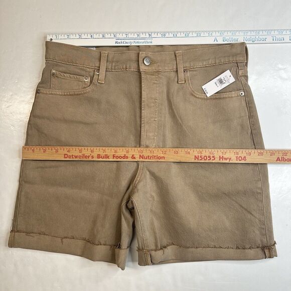 GAP Cheeky Midi Shorts 31/12 Tall (33"Waist) High Rise Tan Fray Button Fly NEW - Picture 3 of 10